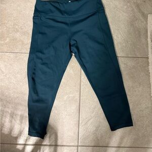 Work out pants capri style